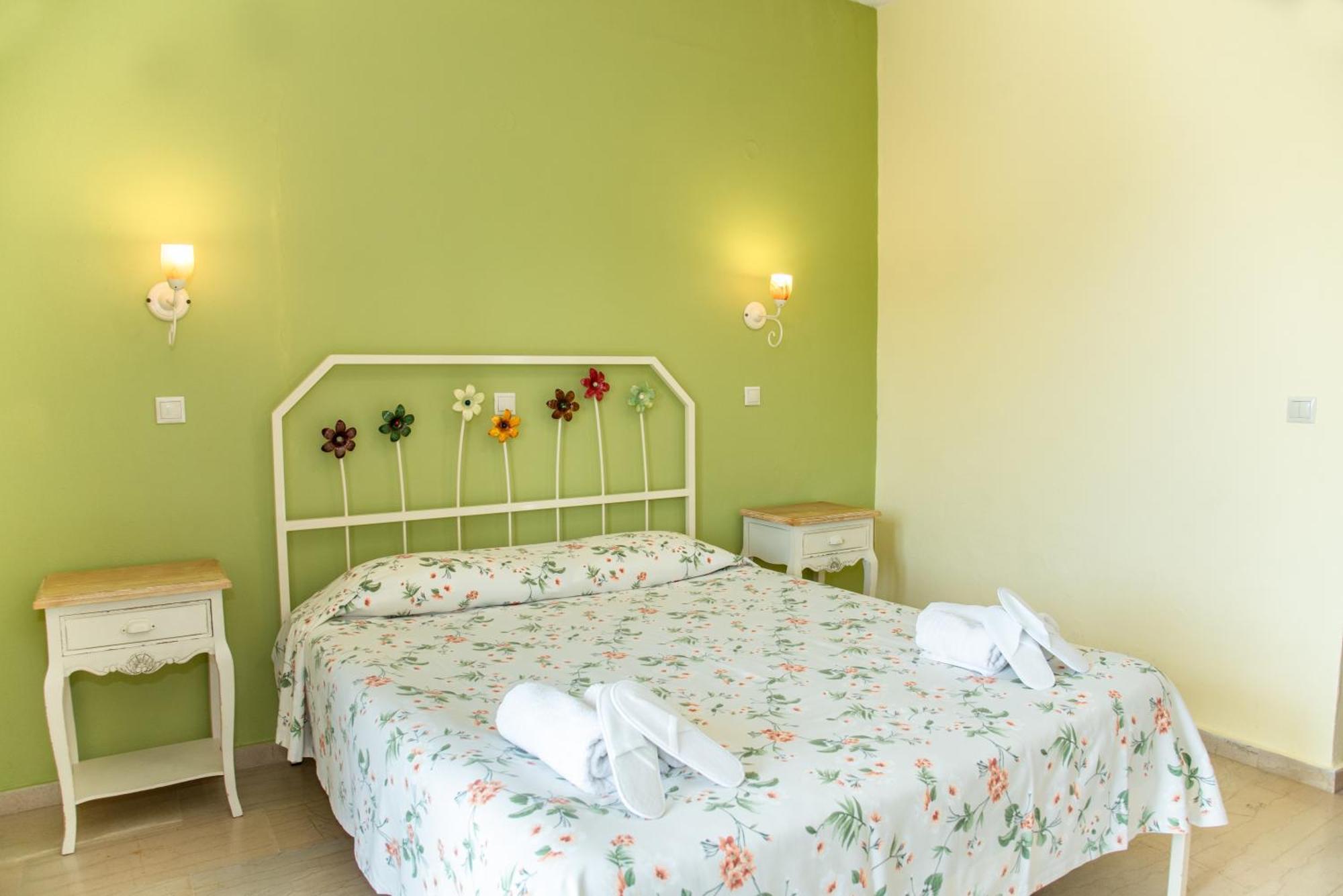 Taxi Driver Apartments Παλαιοκαστρίτσα Εξωτερικό φωτογραφία