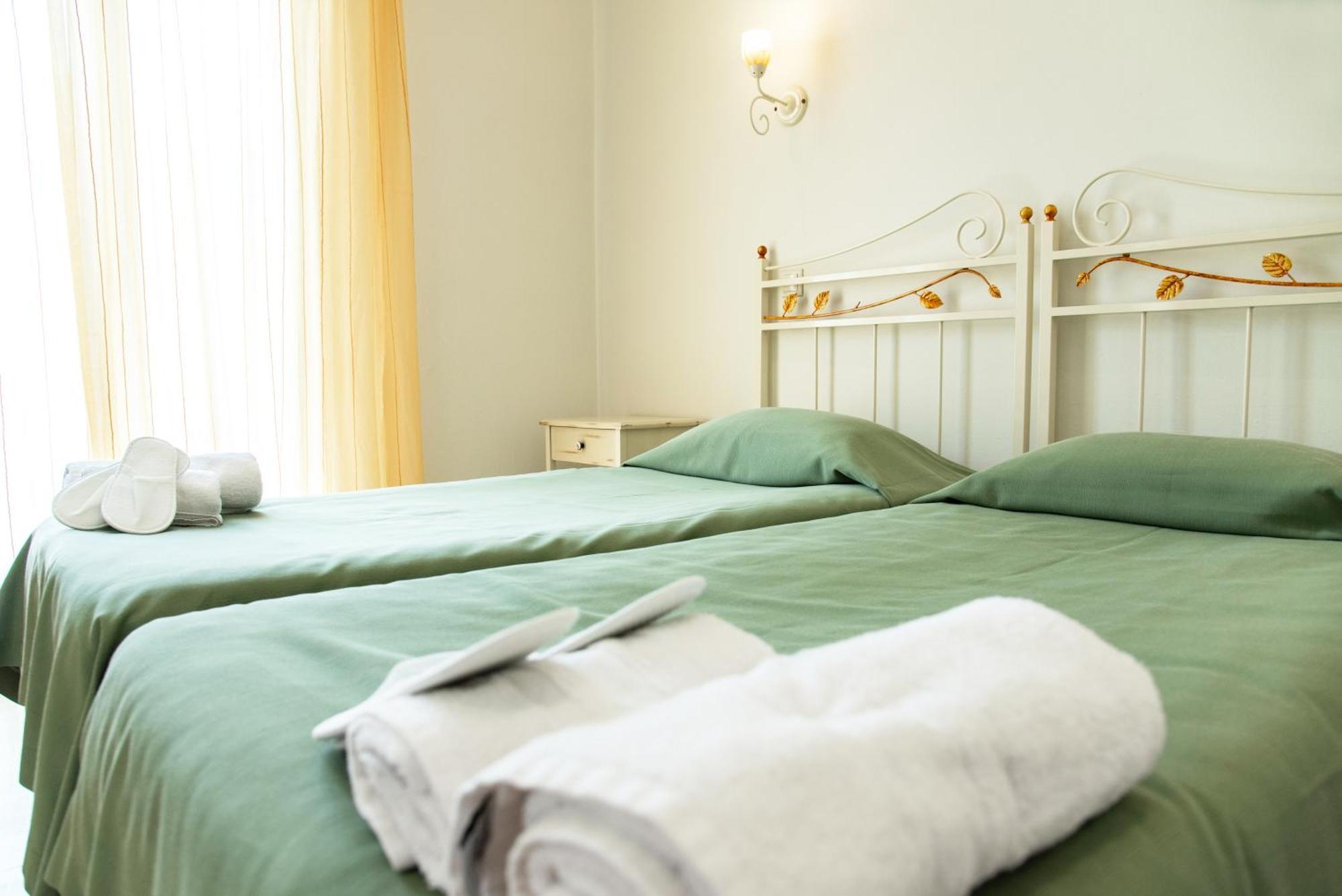 Taxi Driver Apartments Παλαιοκαστρίτσα Εξωτερικό φωτογραφία